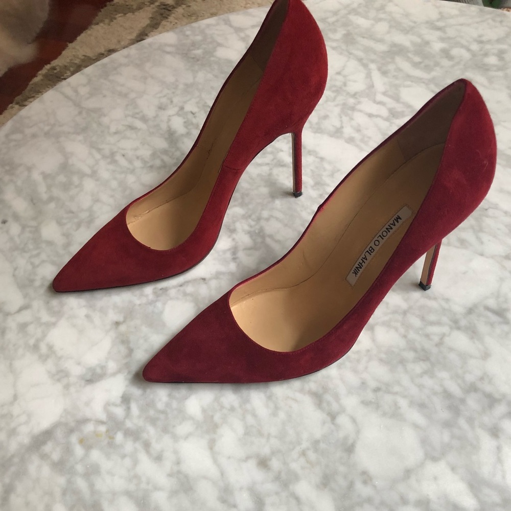 Manolo Blahnik 105m Merlot Suede Heels